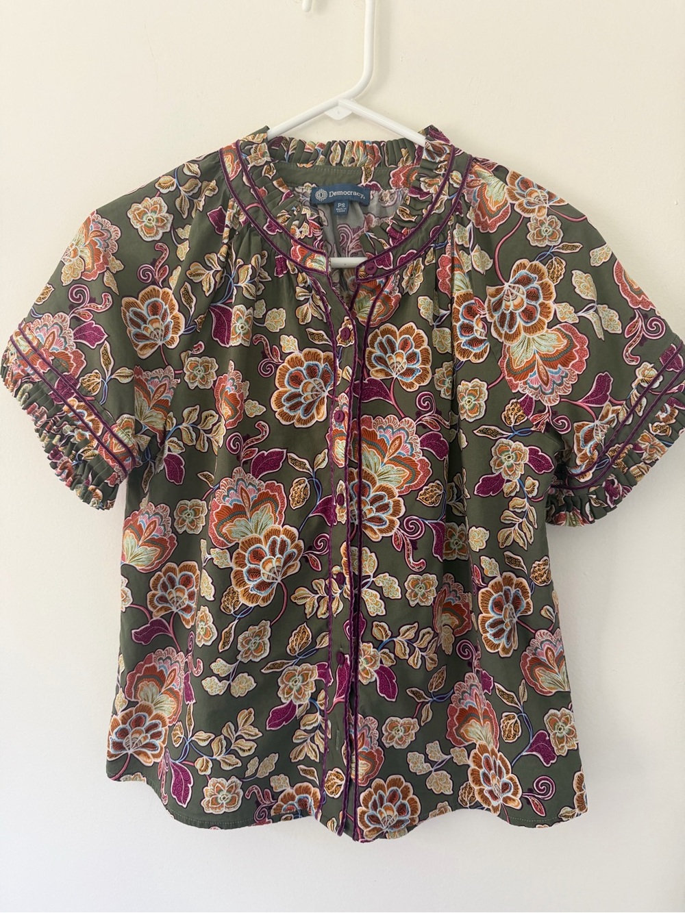 Democracy Floral Short Sleeve Button Front Blouse